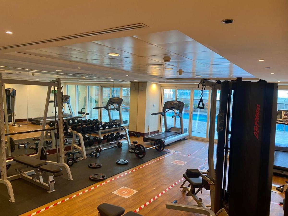 One Bedroom With Pool & Gym Near Marina Apartment *